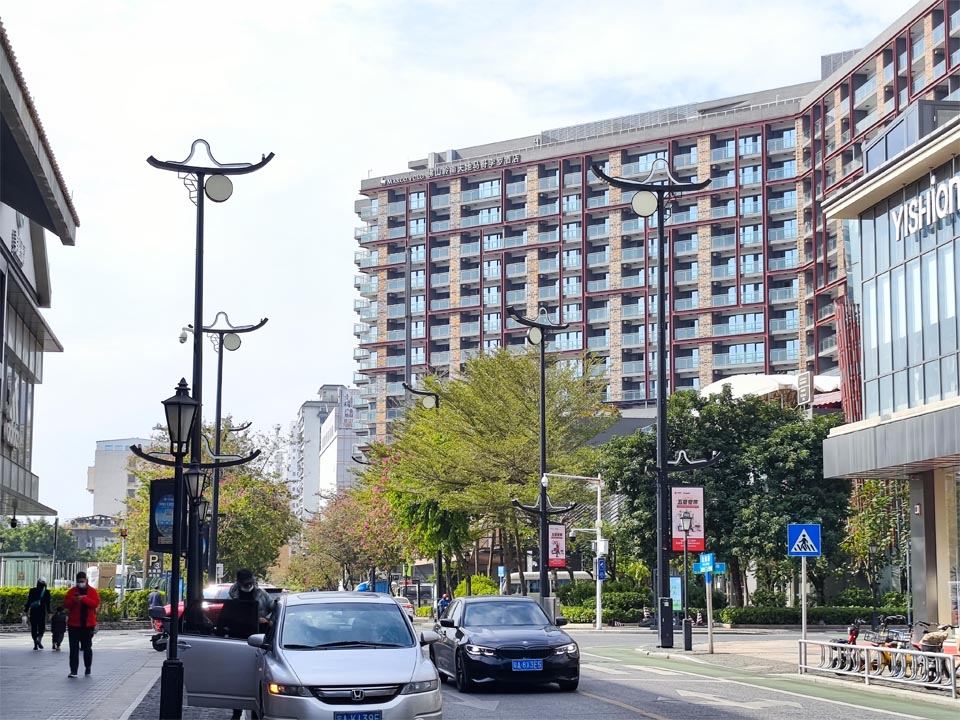 LED燈桿屏發(fā)生頻繁閃屏如何解決，太龍教你如何穩(wěn)定持久的廣告展示！