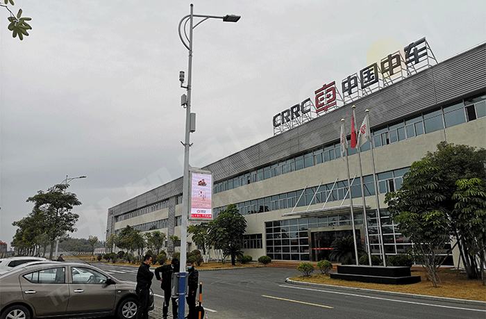 智慧園區(qū)建設(shè)初期，是應(yīng)該選擇智慧燈桿還是選擇智慧路燈