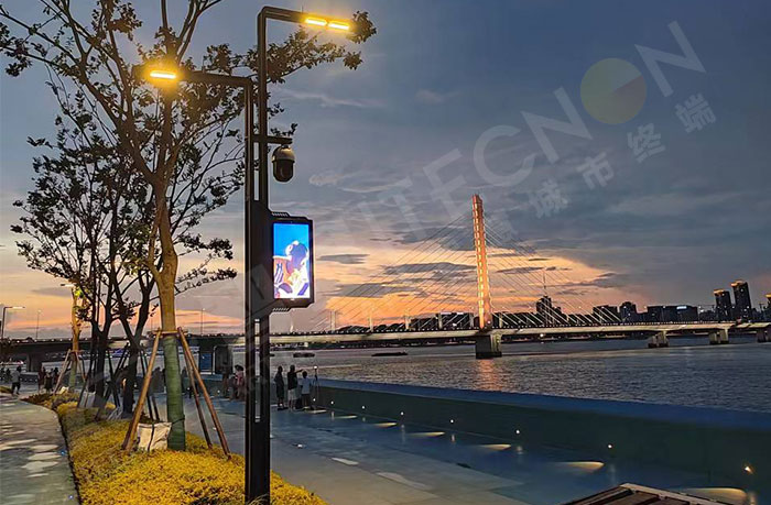 LED燈桿屏助力政務(wù)服務(wù)面對面，實現(xiàn)政策宣傳零距離