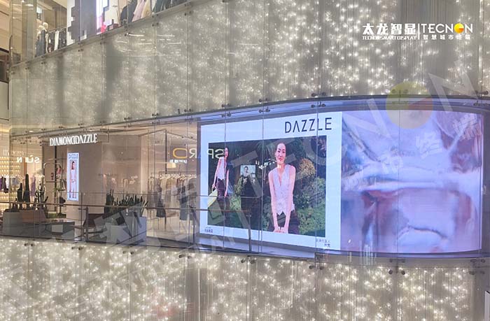 深圳萬象城地素店鋪 LED 屏：把時(shí)尚秀場(chǎng)搬進(jìn)商業(yè)空間！