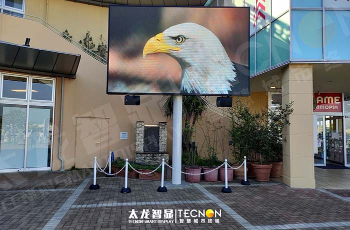 日本街頭的廣告新寵：單面 IP66 單立柱廣告機(jī)項(xiàng)目揭秘